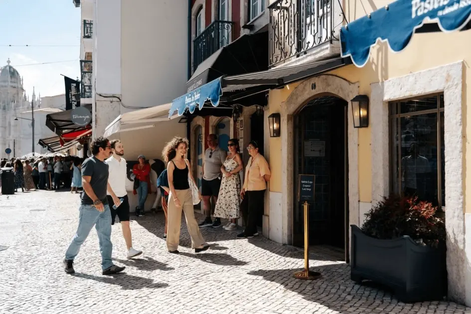 3-Hour Private Food Tour by Tuk Tuk in Lisbon 5