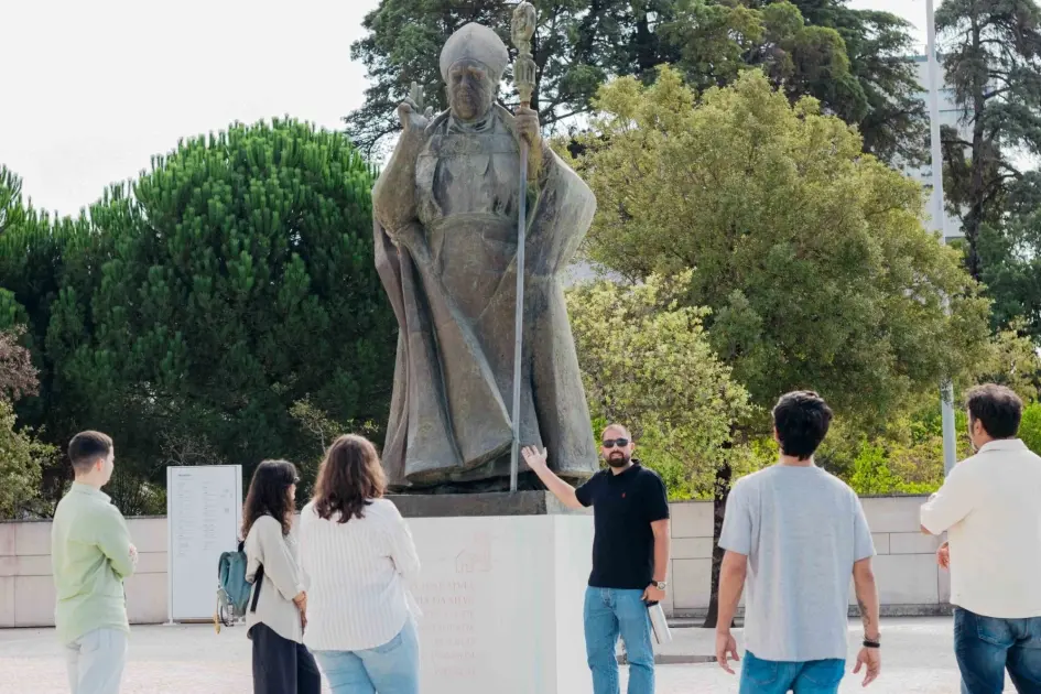 Santuário de Fátima, Aljustrel e Casa dos Três Pastorinhos  16