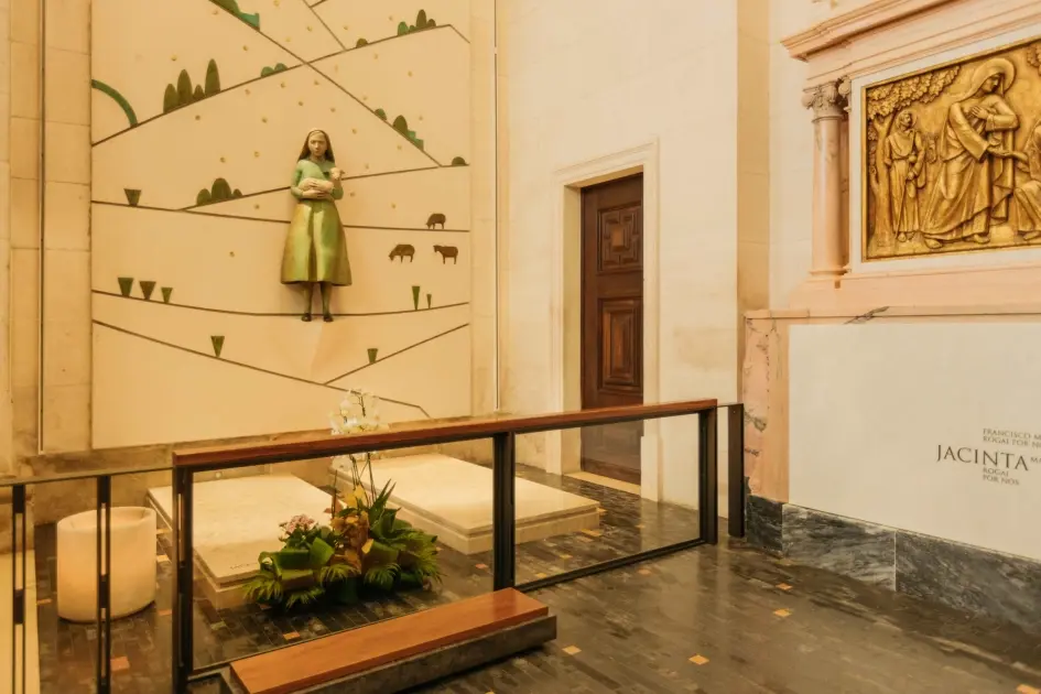 Santuário de Fátima, Aljustrel e Casa dos Três Pastorinhos  13