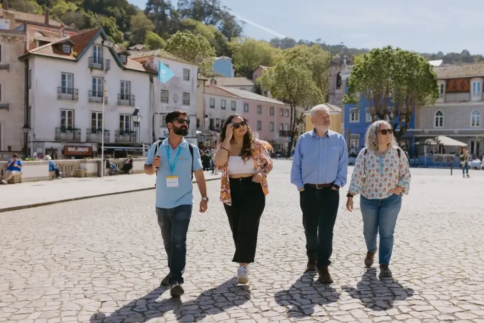 Tour de Meio-Dia a Sintra desde Lisboa com Jardins do Palácio da Pena 3