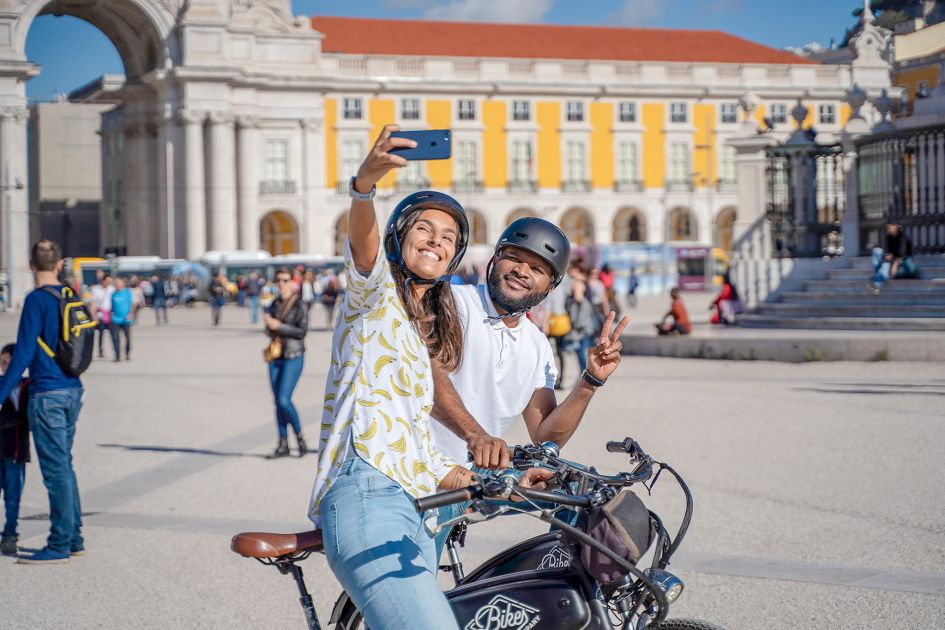 Lisbon E-Bike Tour: Alfama, Mouraria & Graça  7