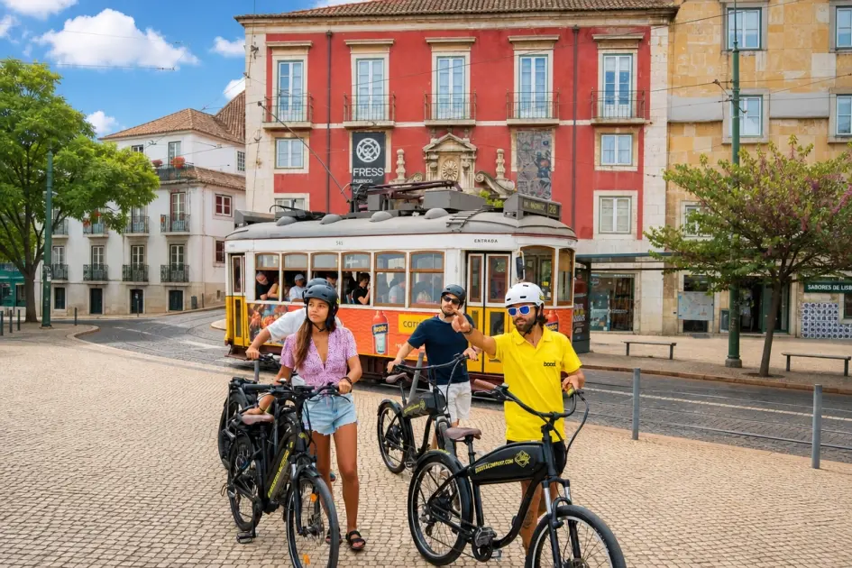 Lisbon E-Bike Tour: Alfama, Mouraria & Graça  11
