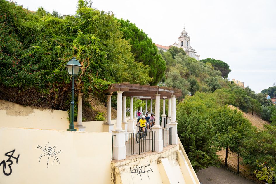 Lisbon E-Bike Tour: Alfama, Mouraria & Graça  6