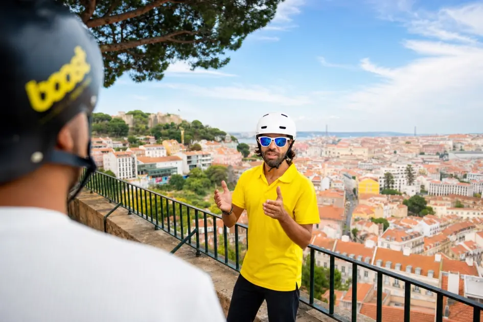 Lisbon E-Bike Tour: Alfama, Mouraria & Graça  2