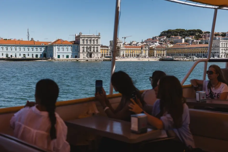 Yellow Boat  River Tour 4